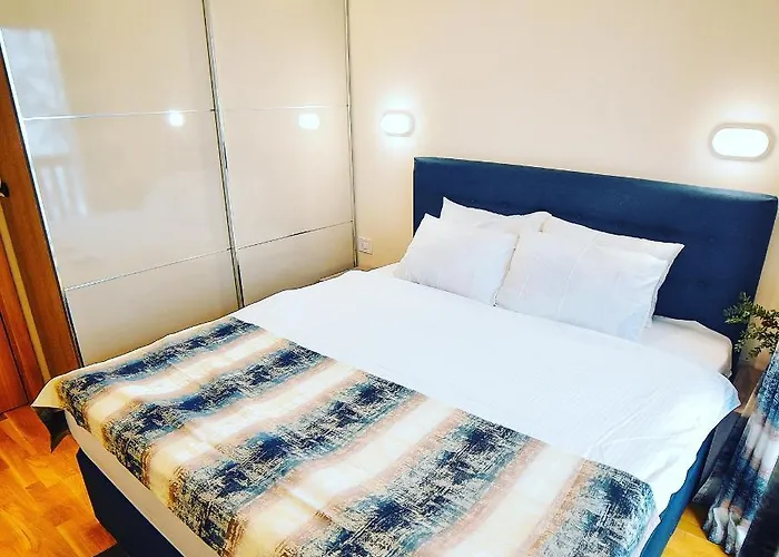 Lucija アパート *